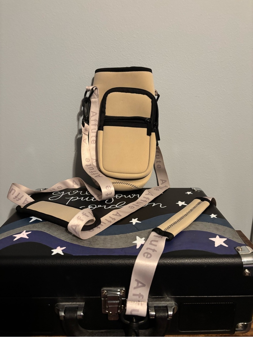 Beige Water Bottle Bag with Adjustable Straps